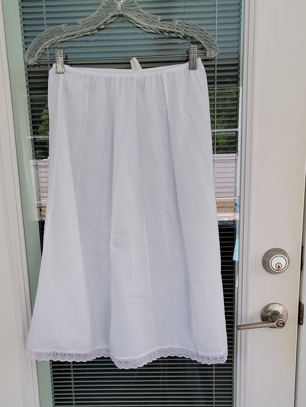 Vintage Cotton Blend White Half Slip with Lace Trim Sz M - Picture 2 of 11